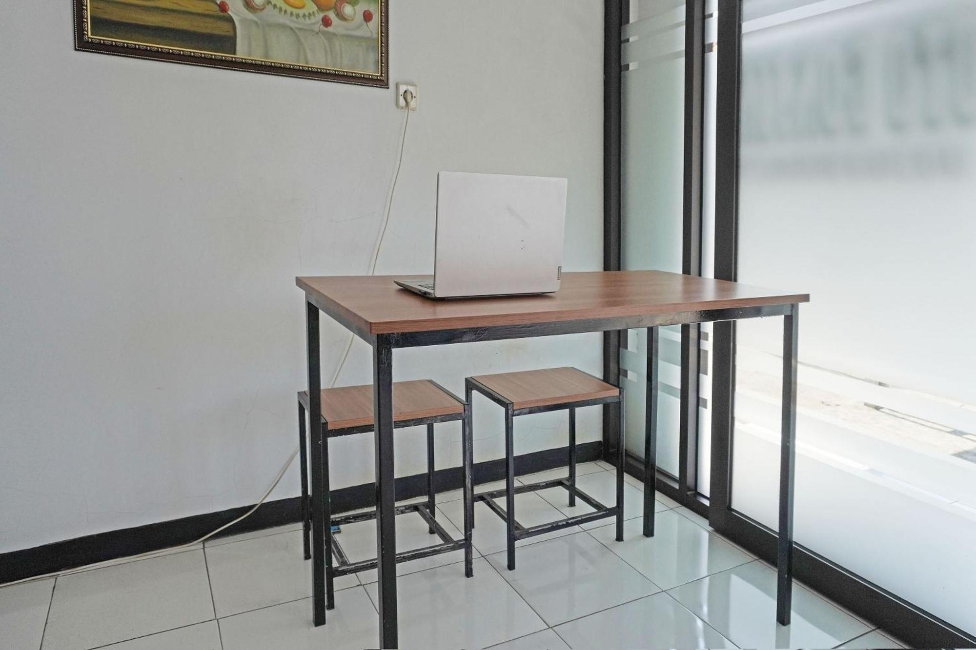 Oyo 91762 Green Home Stay Syariah Purwakarta Zewnętrze zdjęcie