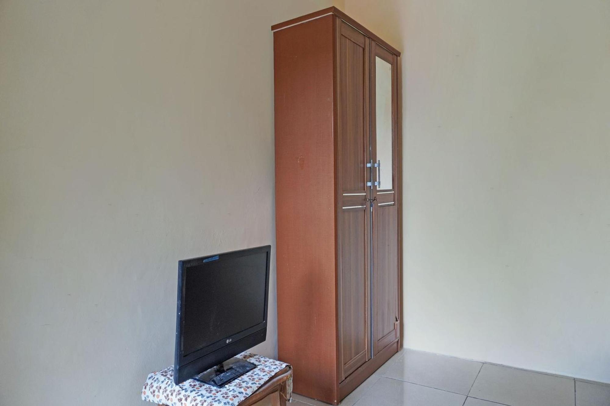 Oyo 91762 Green Home Stay Syariah Purwakarta Zewnętrze zdjęcie